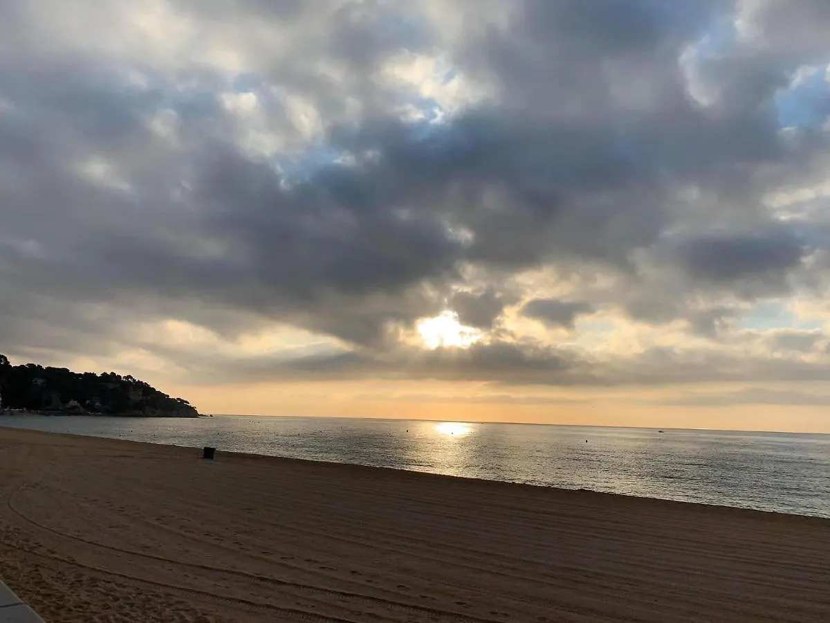 Apartamento Con Vistas A Mar En Lloret De Mar Apartment